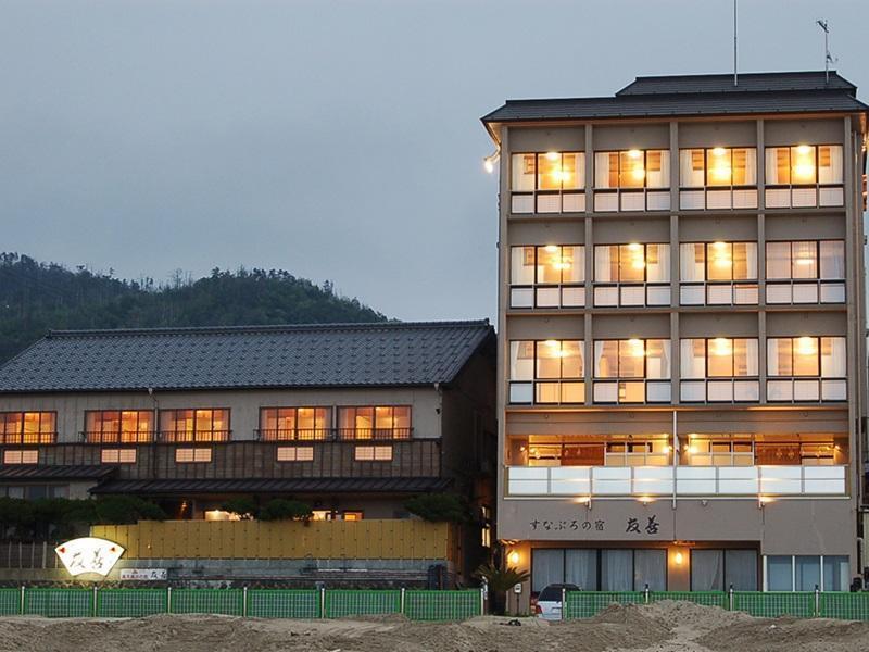 Yuzen Hotel Тоёока Экстерьер фото